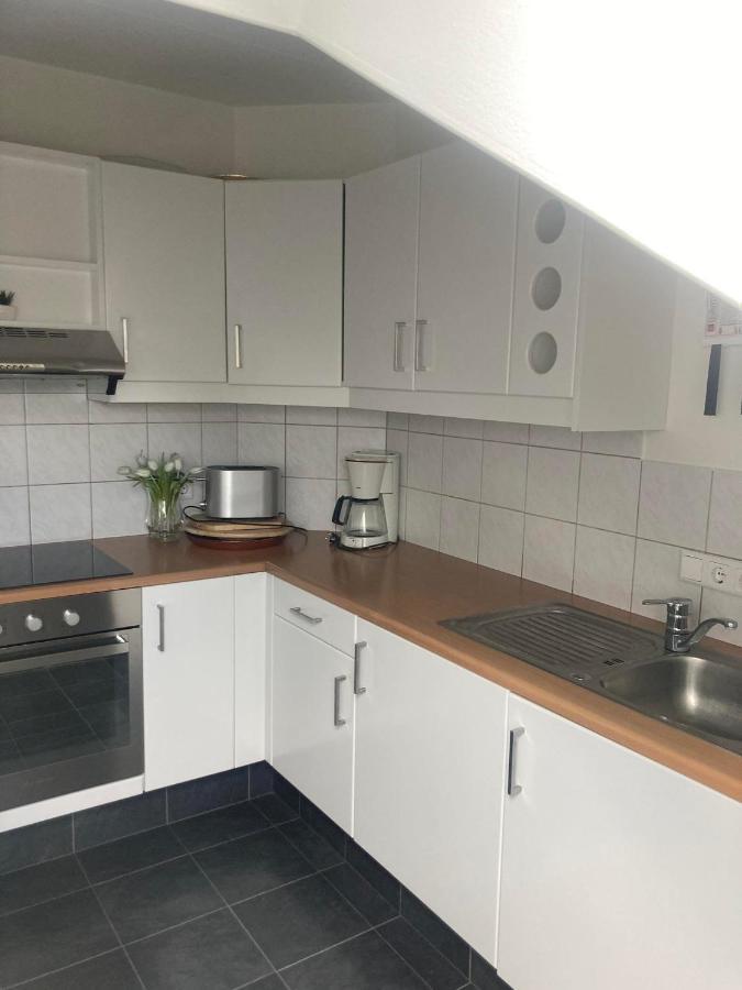 G10 Apartments อาคูเรย์รี ภายนอก รูปภาพ