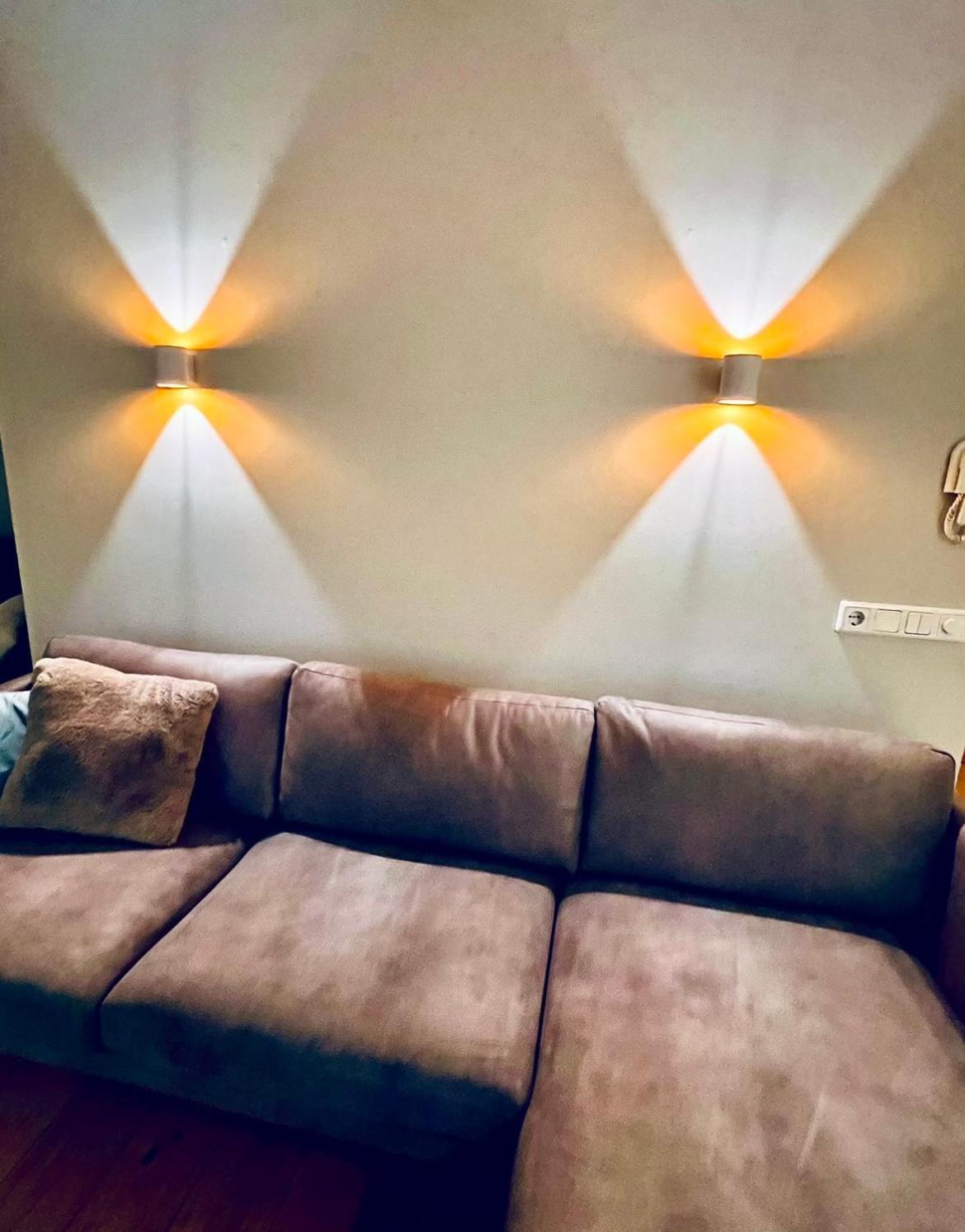 G10 Apartments อาคูเรย์รี ภายนอก รูปภาพ