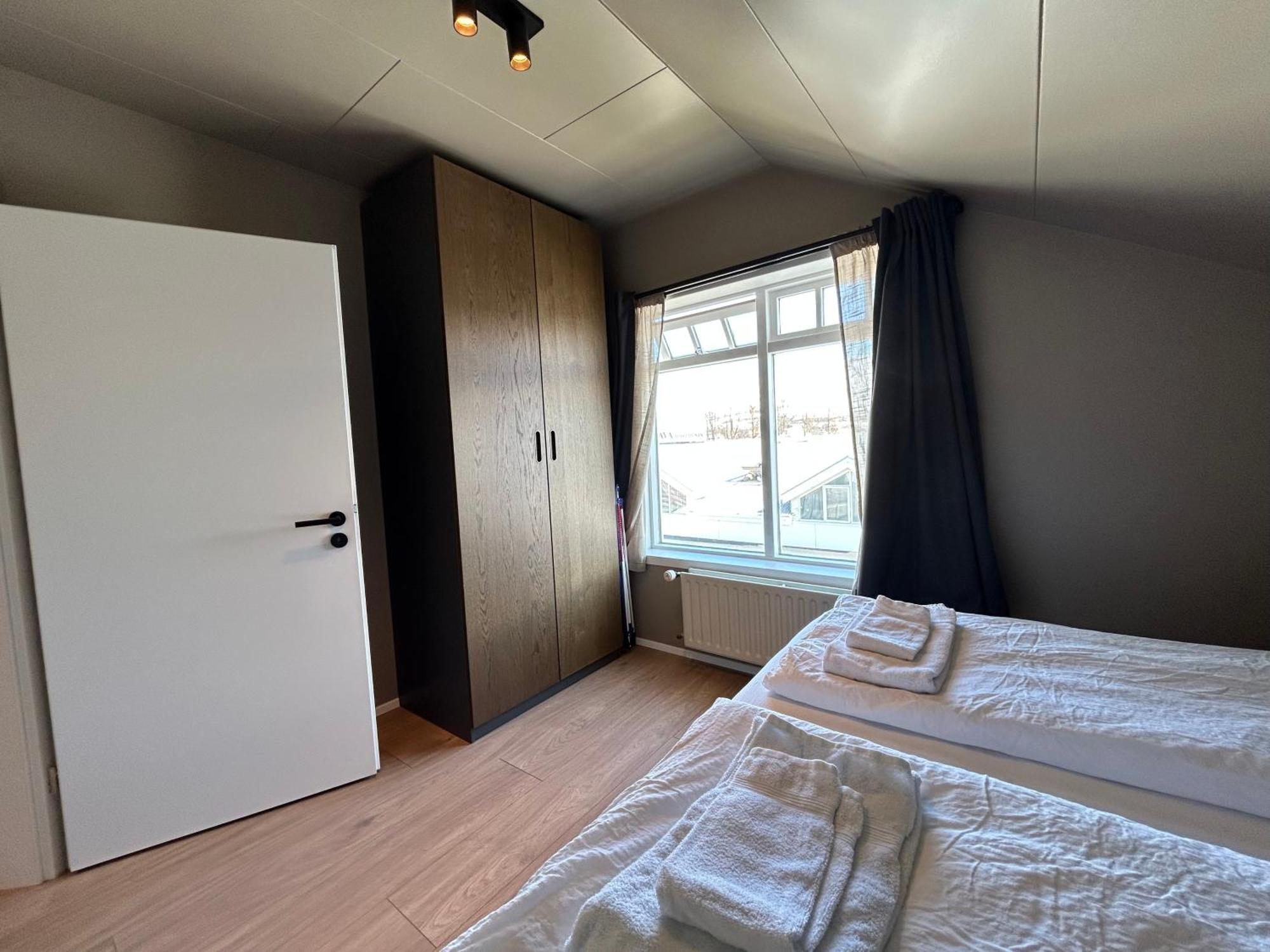 G10 Apartments อาคูเรย์รี ภายนอก รูปภาพ