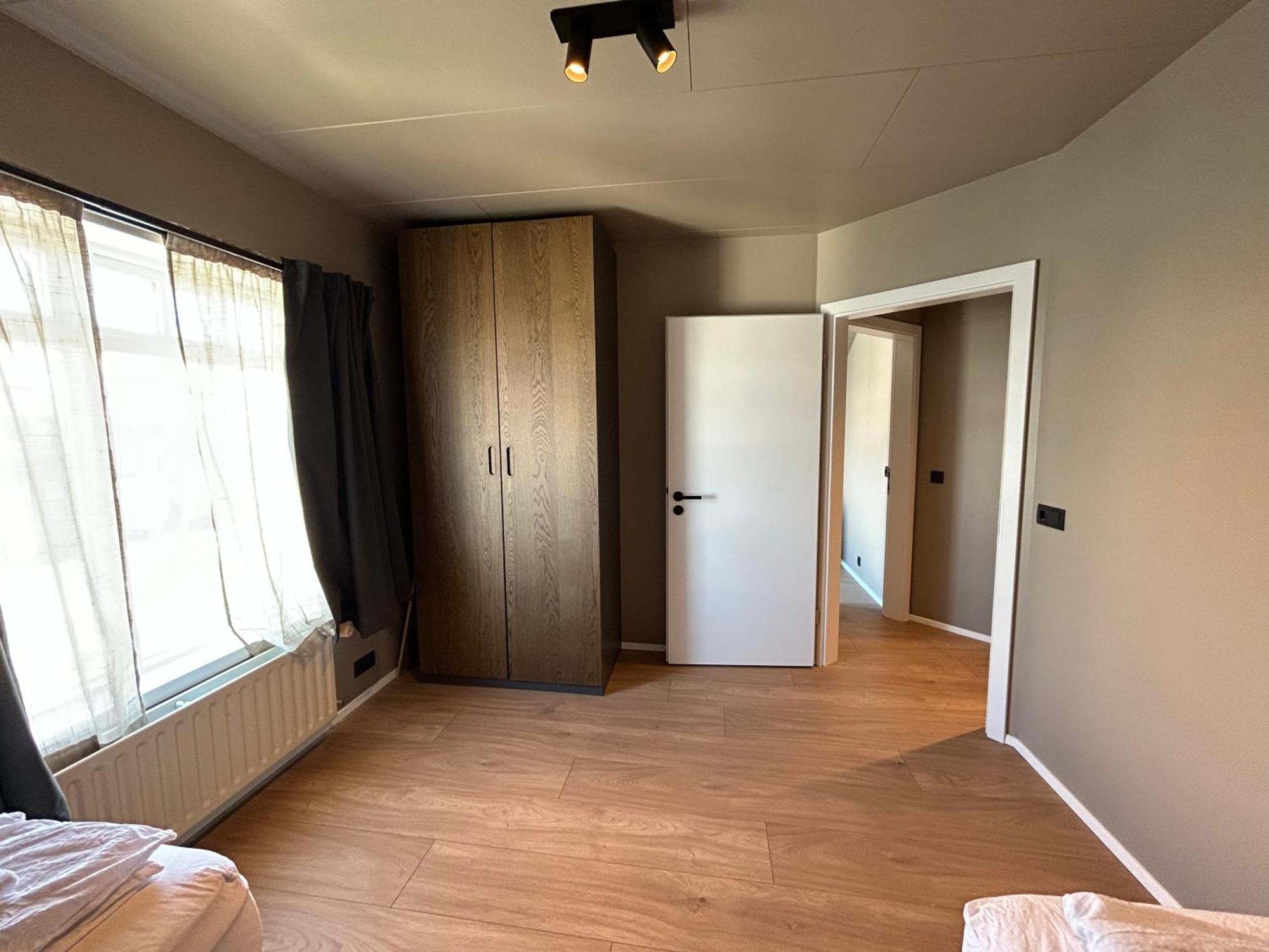 G10 Apartments อาคูเรย์รี ภายนอก รูปภาพ